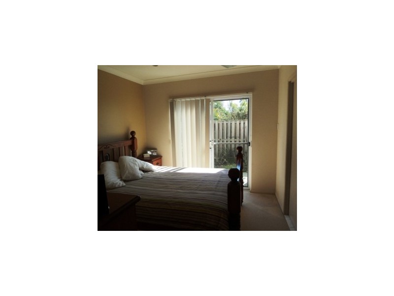 98/1 Sauvignon Pde, Upper Coomera QLD 4209