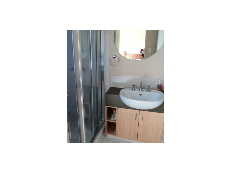 98/1 Sauvignon Pde, Upper Coomera QLD 4209