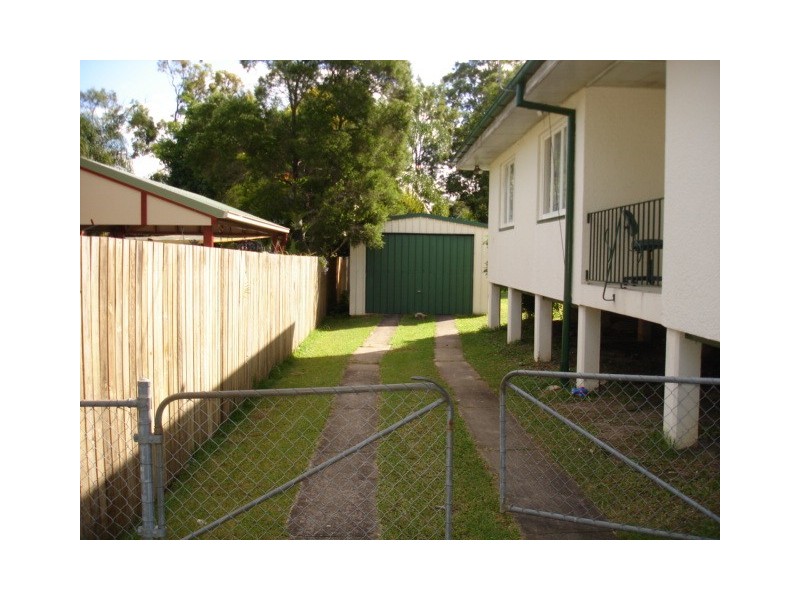 10 Douglas Street, Woodridge QLD 4114