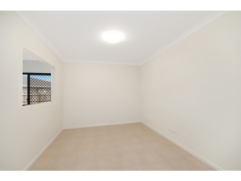 128 Daintree Drive,, Bushland Beach QLD 4818