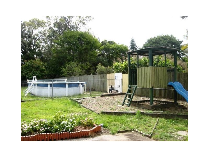 8 Osborne Court, Loganholme QLD 4129