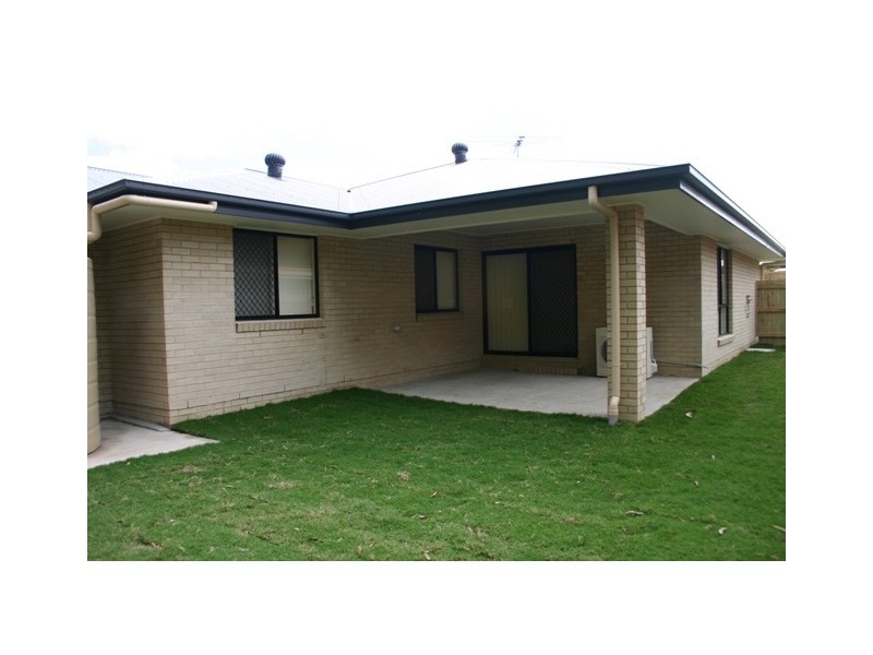 9 Maywood Street, Loganlea QLD 4131