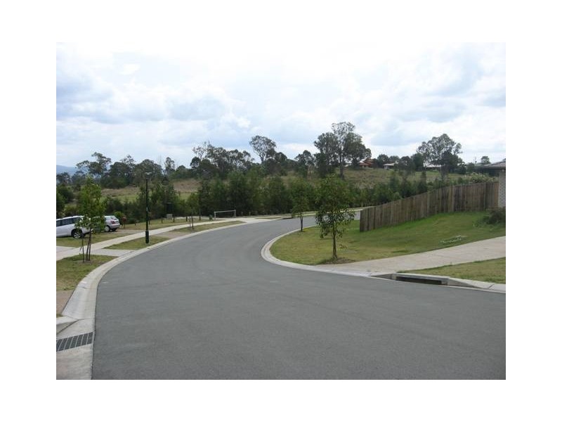 3A Rainbow Place, Beaudesert QLD 4285