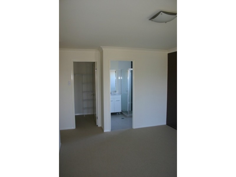 22 Daryl Reinhardt Street, Redbank Plains QLD 4301