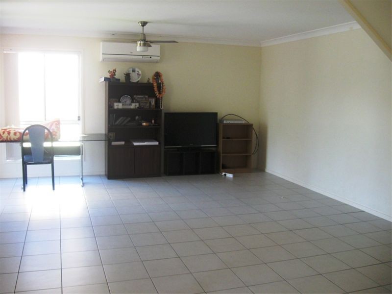 2/58 Mark Lane, Waterford West QLD 4133
