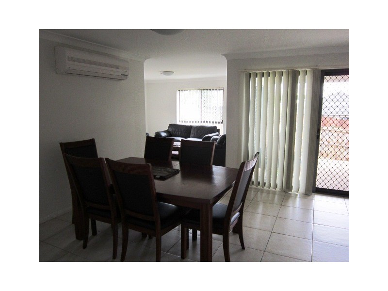 41 Lakes Entrance Drive, Springfield Lakes QLD 4300