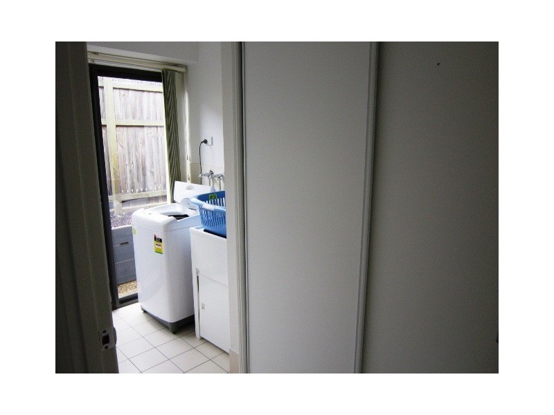 41 Lakes Entrance Drive, Springfield Lakes QLD 4300