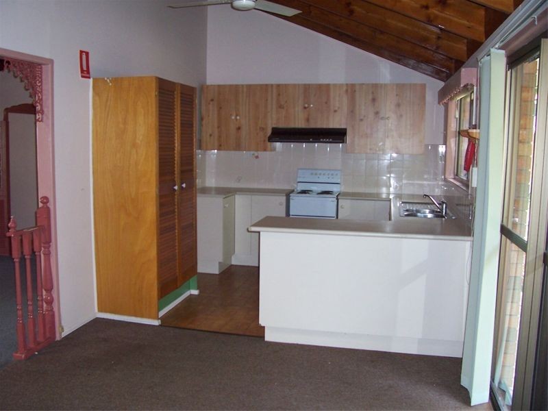 37 Camelia Avenue, Logan Central QLD 4114