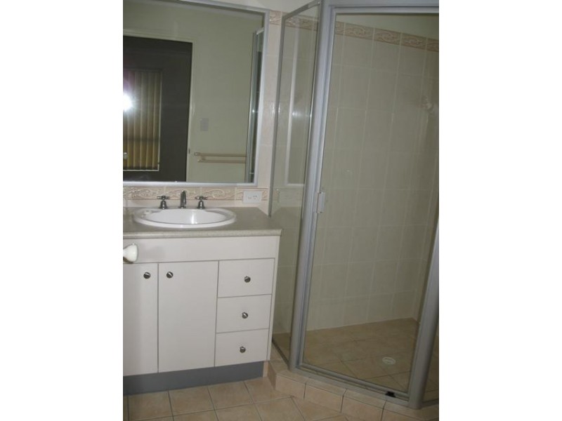 5 Daniella Drive, Marsden QLD 4132