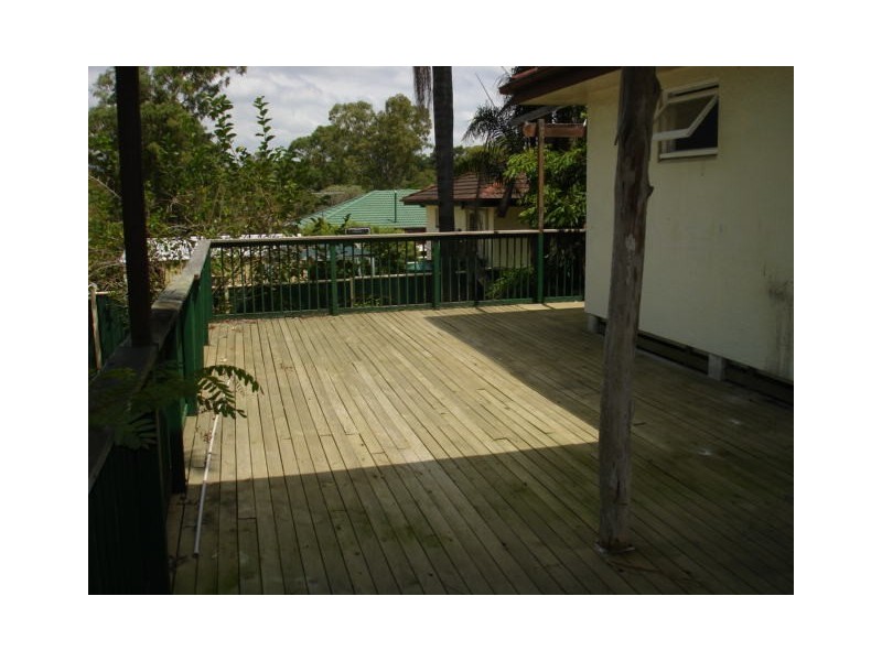 18 Barry Street, Slacks Creek QLD 4127