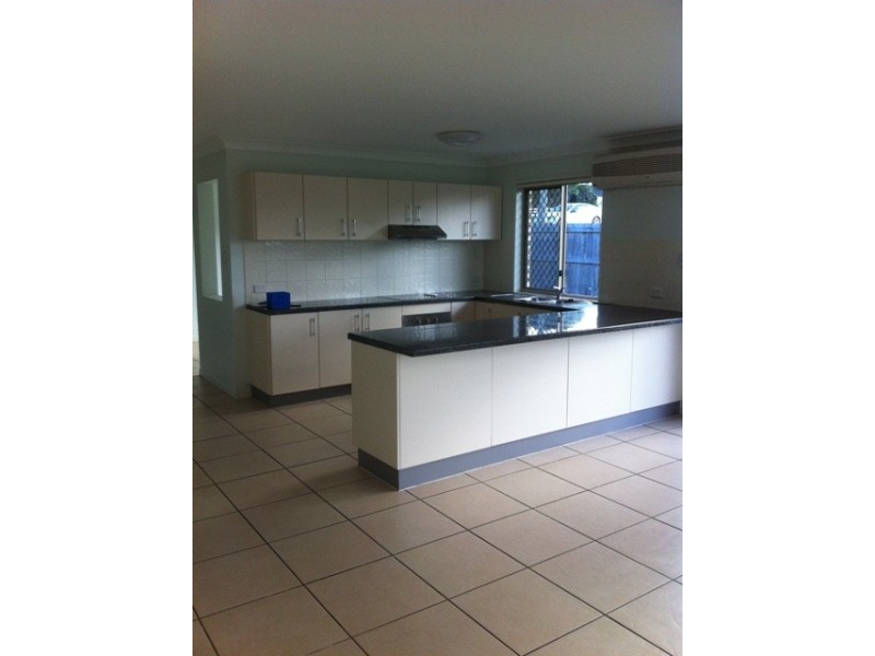 216 Edward Street, Raceview QLD 4305