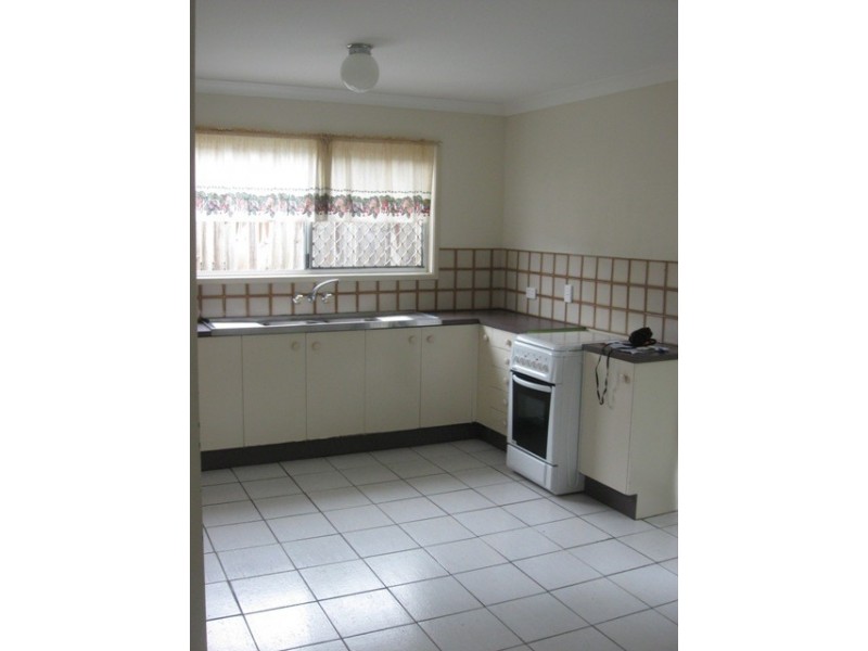 7 Errol Street, Loganlea QLD 4131