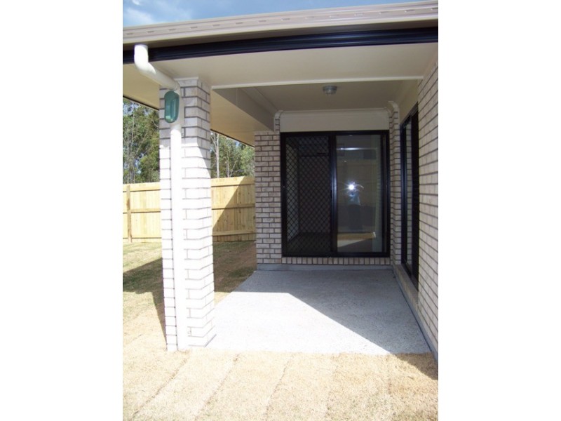 8A Hugo Drive, Beaudesert QLD 4285