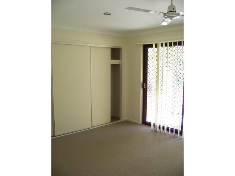 8A Hugo Drive, Beaudesert QLD 4285