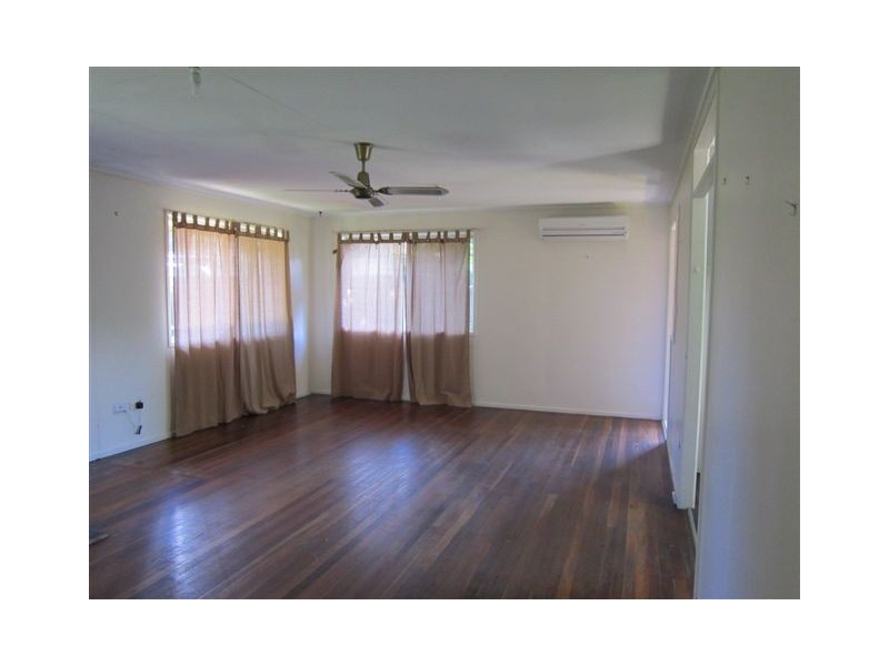 27 Deborah Court, Slacks Creek QLD 4127