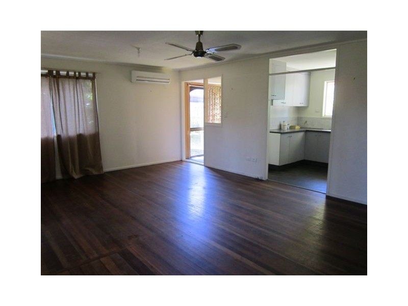 27 Deborah Court, Slacks Creek QLD 4127
