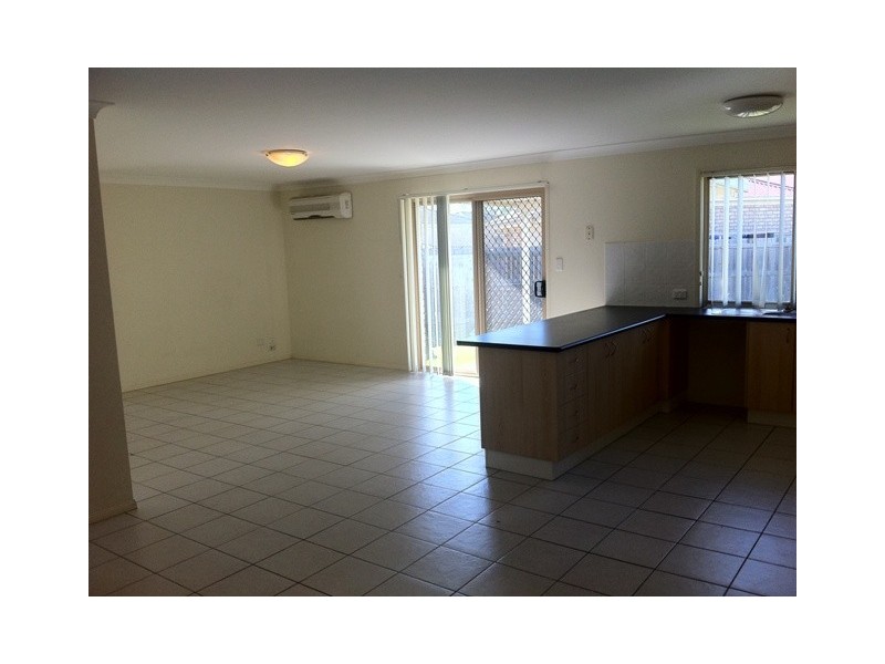 11 Broadway Avenue, Marsden QLD 4132