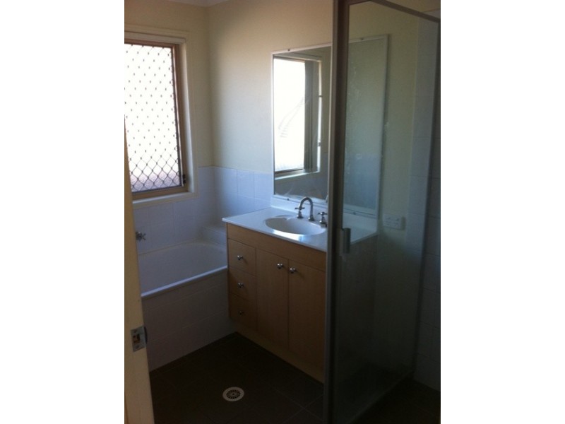 11 Broadway Avenue, Marsden QLD 4132