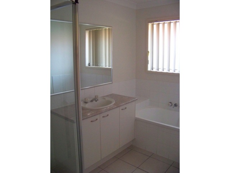 13 Mitchum Way, Crestmead QLD 4132