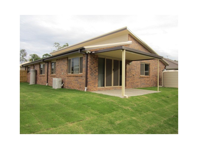 8 Crocodile Avenue, Morayfield QLD 4506