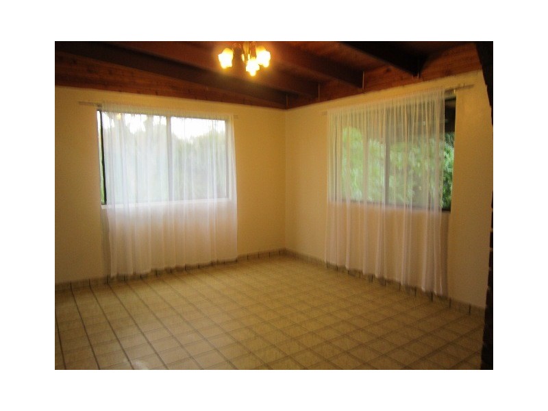 511 Chambers Flat Road, Park Ridge QLD 4125