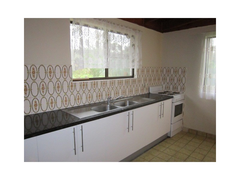 511 Chambers Flat Road, Park Ridge QLD 4125