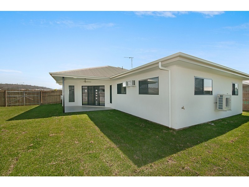128 Daintree Drive,, Bushland Beach QLD 4818