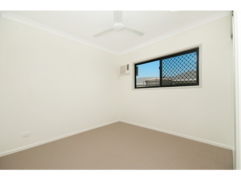 128 Daintree Drive,, Bushland Beach QLD 4818