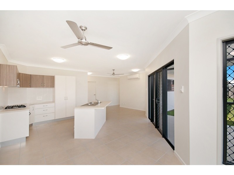 128 Daintree Drive,, Bushland Beach QLD 4818