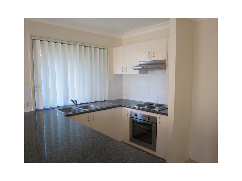 44 Fourth Ave, Marsden QLD 4132