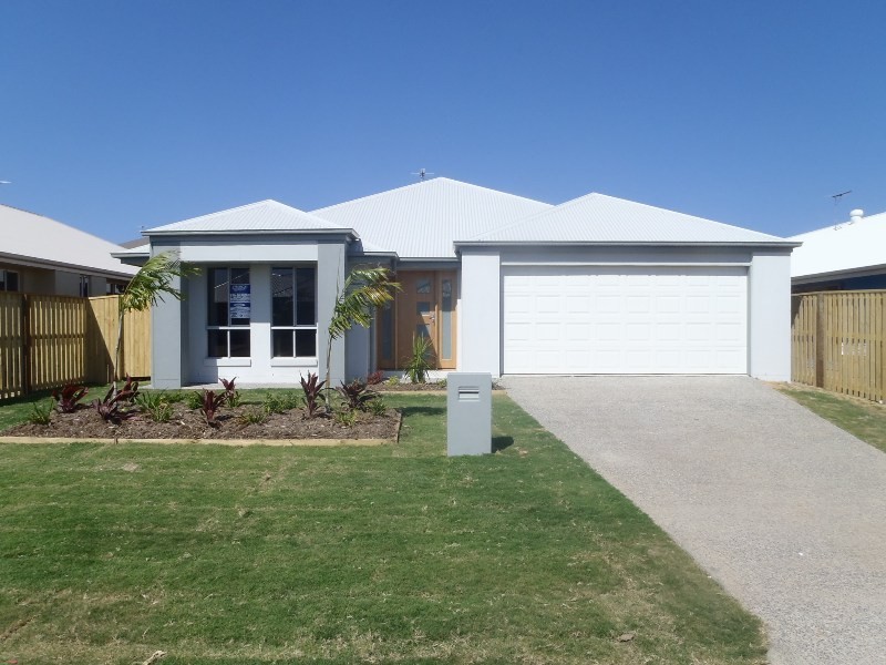 8 Cable Court, Blacks Beach QLD 4740