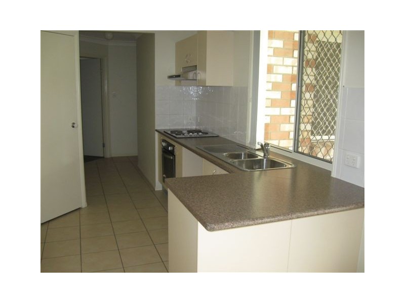 16 Lahore Street, Crestmead QLD 4132