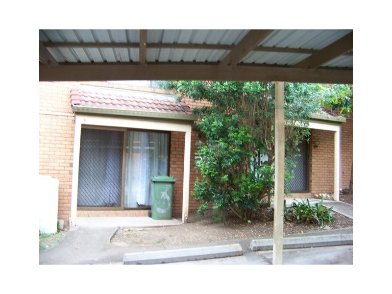 3/15  Elkhorn Street, Woodridge QLD 4114