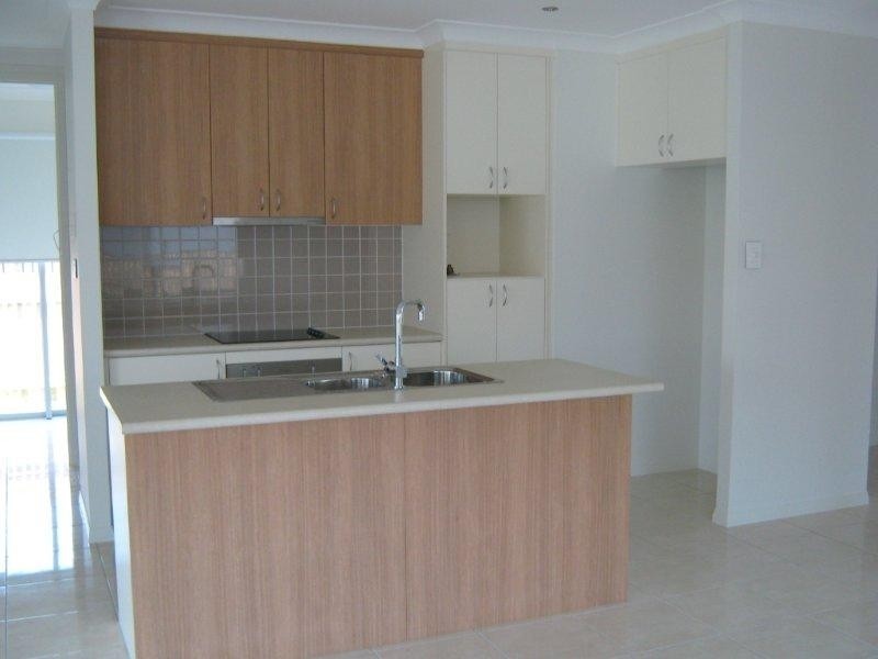 23 Atwood Street, Mount Low QLD 4818