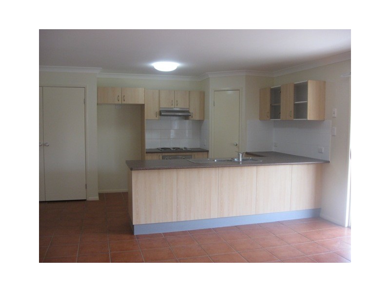 6 Bauhinia Court, Morayfield QLD 4506