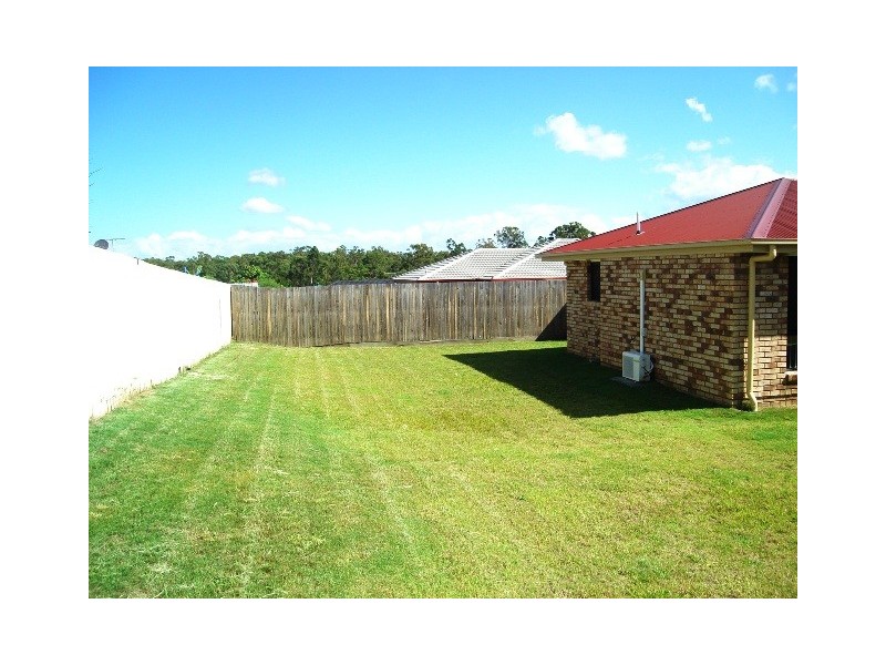 26 Moffatt Rd, Waterford West QLD 4133