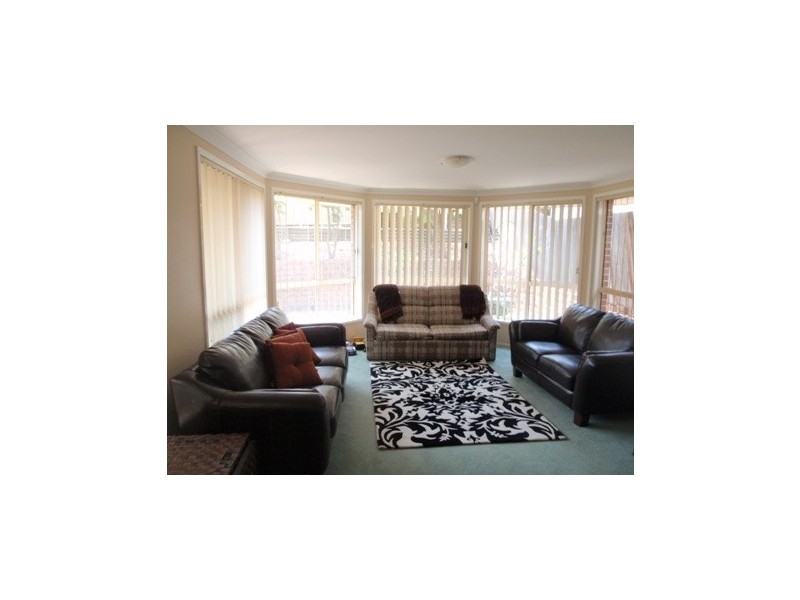 8 Pegasus Avenue, Hinchinbrook NSW 2168