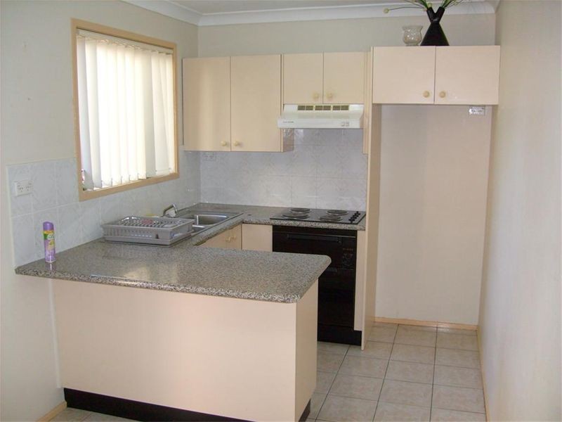 1/6 Mayberry Crescent, Liverpool NSW 2170