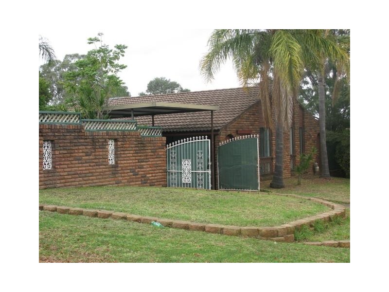 7 Zeolite Avenue, Eagle Vale NSW 2558