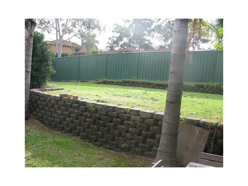 7 Zeolite Avenue, Eagle Vale NSW 2558