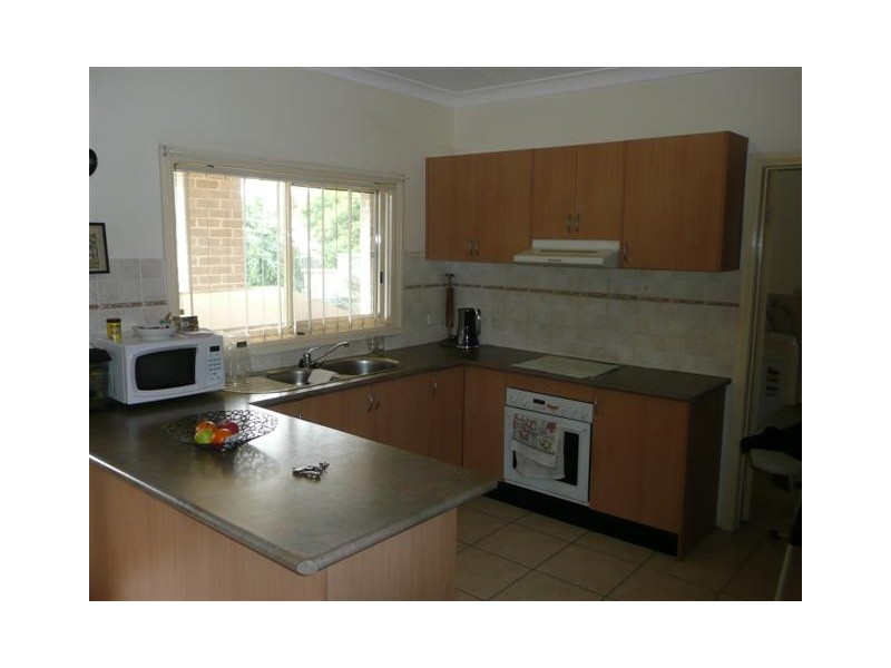 West Hoxton NSW 2171