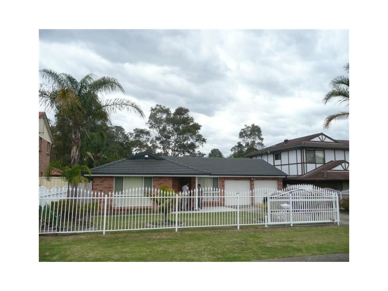 14 Mornington Close, Hinchinbrook NSW 2168