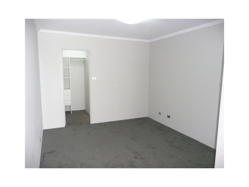 57/4 WEST TERRACE, Bankstown NSW 2200