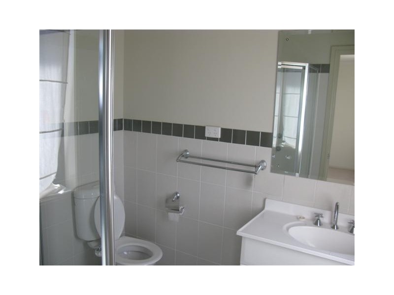 32 Arras Place, Prestons NSW 2170
