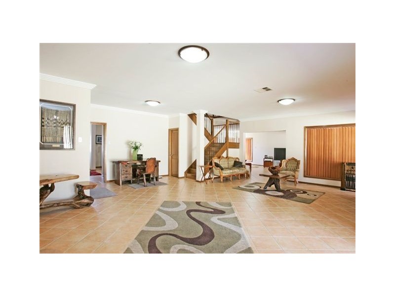 West Hoxton NSW 2171