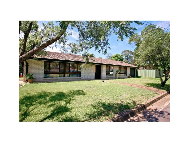 18 FITZGERALD AVENUE, Hammondville NSW 2170