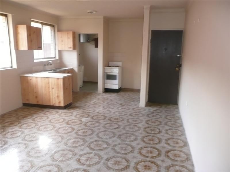 6/40 Castlereagh Street, Liverpool NSW 2170