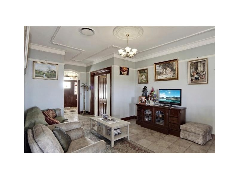 West Hoxton NSW 2171