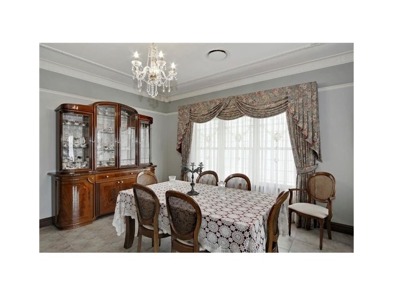 West Hoxton NSW 2171