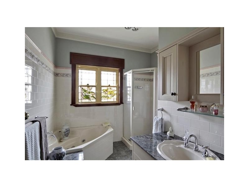 West Hoxton NSW 2171